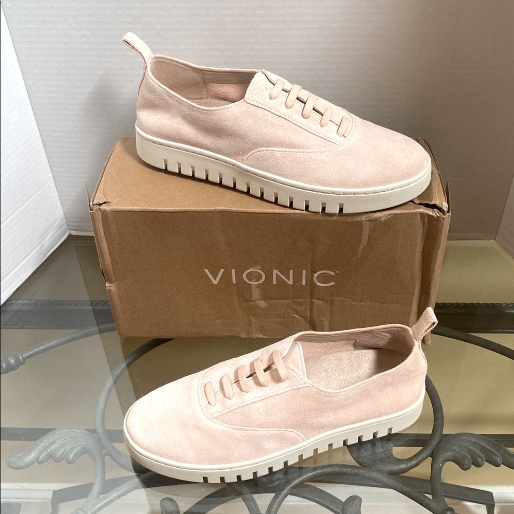 New Vionic $130 Women's 8 Cameors Blush Pink lace up shoes sneakers